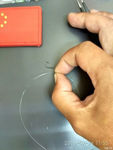 鱼钩两个一样长可以吗