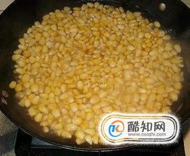 老玉米泡制技巧:专为吸引草鱼